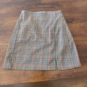 BRANDY MELVILLE PLAID SKIRT